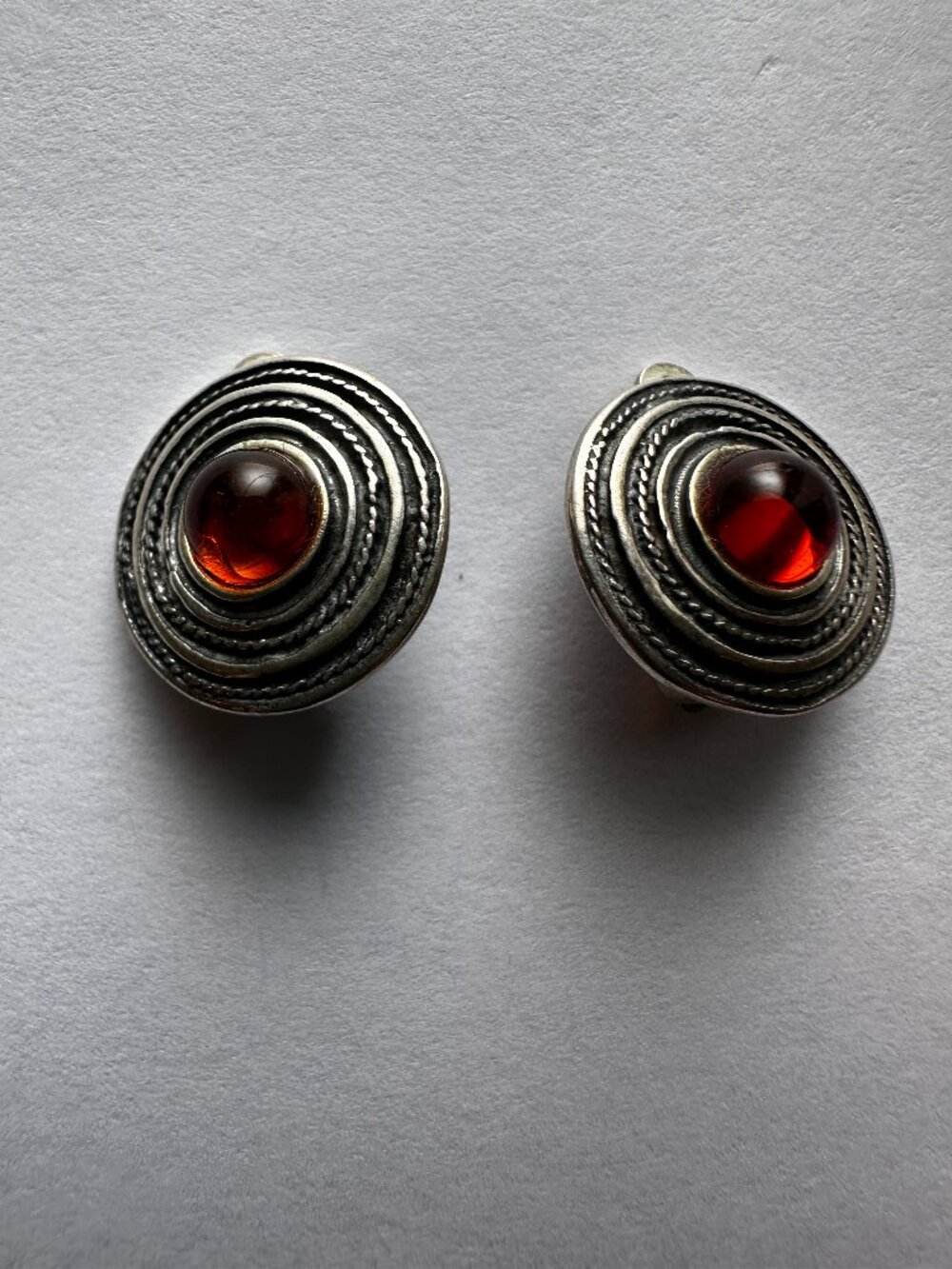 🎁 Vintage 925 Sterling Silver Baltic Amber Clip On Earrings Round Spiral Design